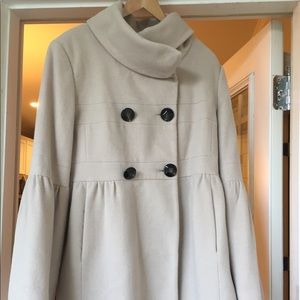 Cream-colored Jessica Simpson coat